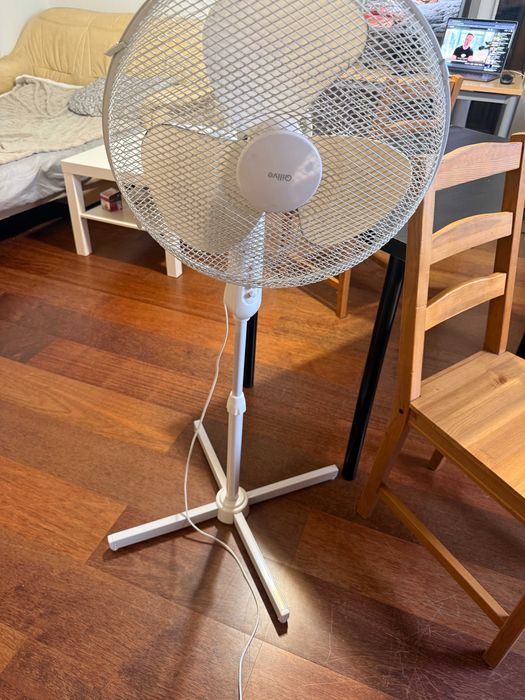Wentylator podłogowy wiatrak stojący cichy 3 łopatki biały 45w qilive