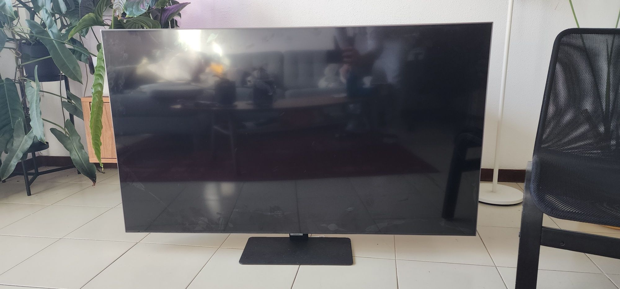 Samsung 55" TV - Ecrã partido (para peças ou reparação)"