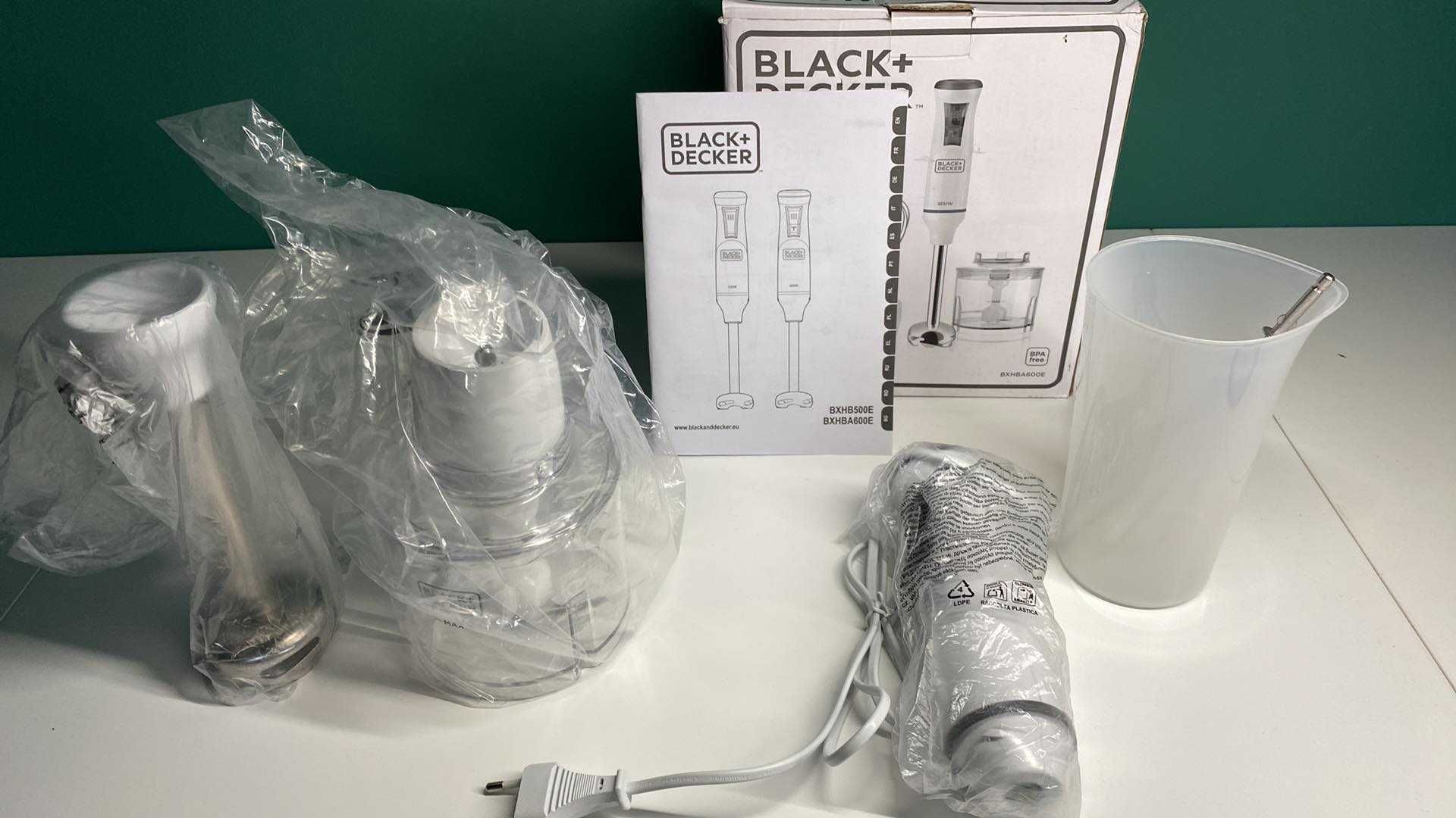 Black+Decker BXHBA600E – Blender Ręczny