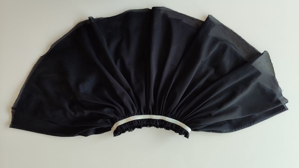 Czarna krótka spódniczka z siateczki 116 Reserved spódnica mini