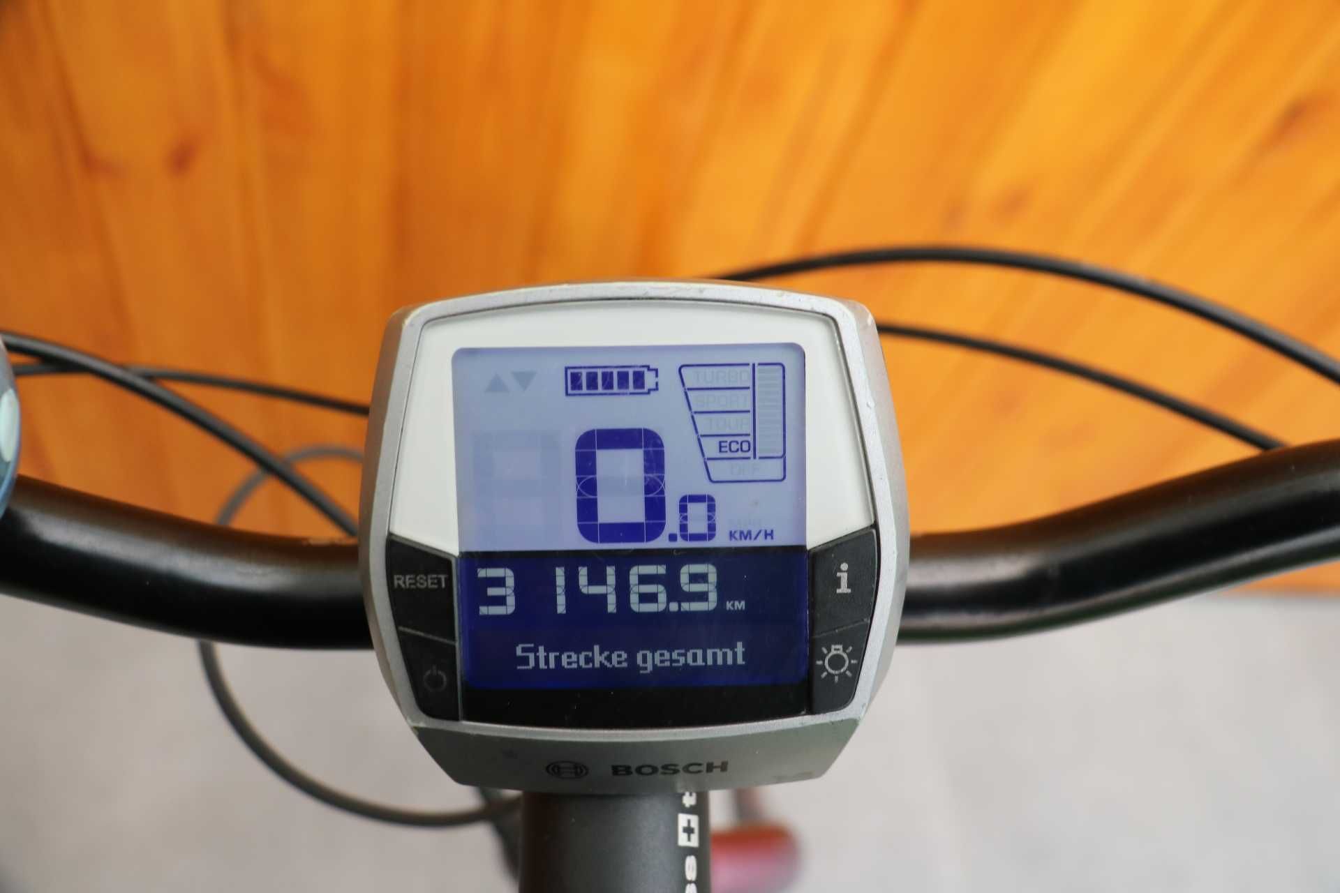 Rower elektryczny Cocchi. D 48. Na Boschu