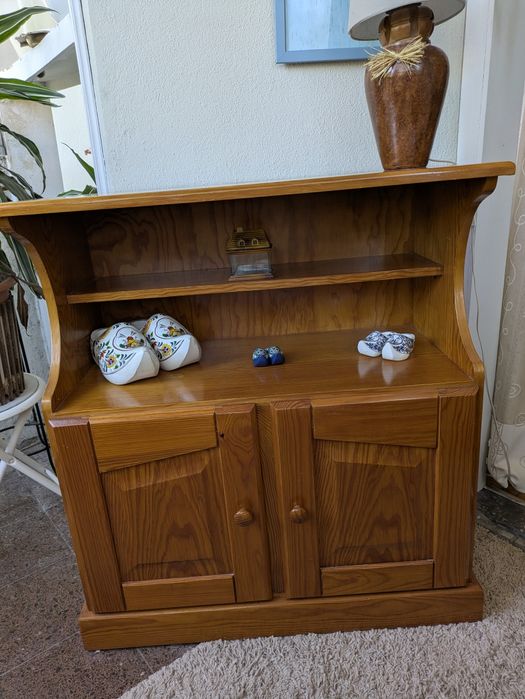 Móvel pinho maciço