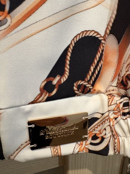 Przepiekny kpl wloski spodnica kurtka bluza greckie wzory falbany 38