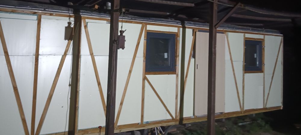 Remonty, naprawa, montaż drzwi/okien, złota rączka do usług!