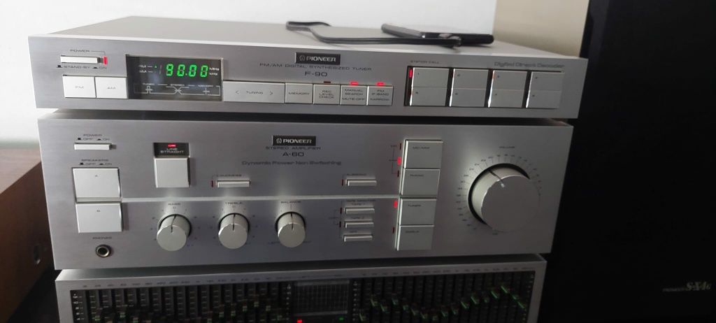 Amplificador e Rádio Pioneer