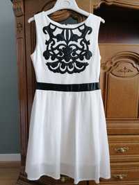 Biała sukienka Emmamoda M/L