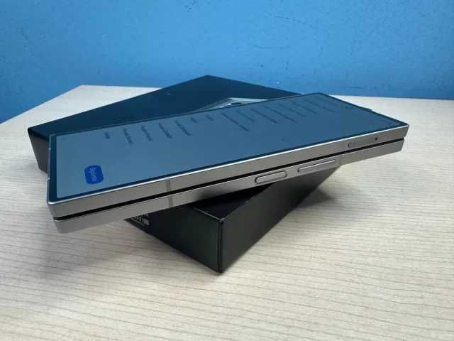 Samsung Fold 6 - 256GB