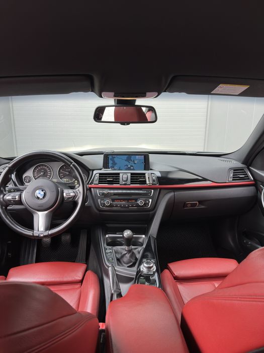 BMW 320D F30 Mperfomance ( trato de credito)