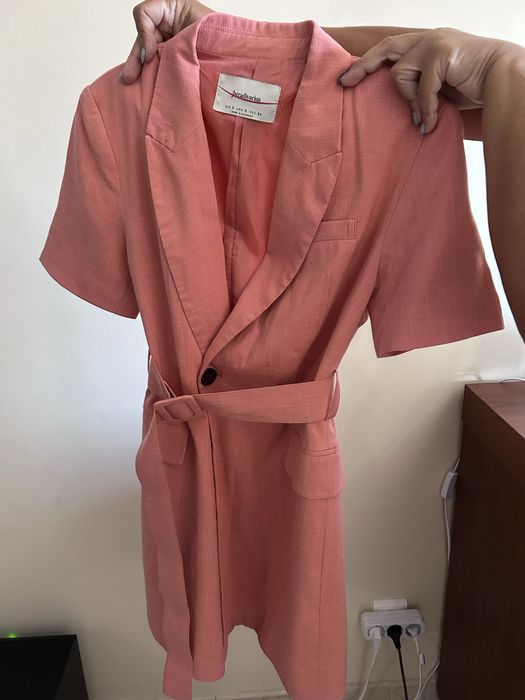 Vestido curto salmão