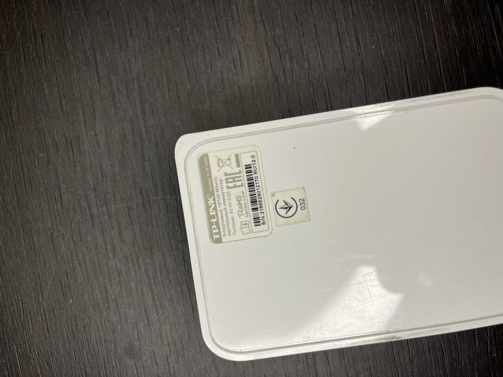 Комутатор TP-Link TL-SF1005D Desktop Switch 5xRJ-45 10/100Mbps