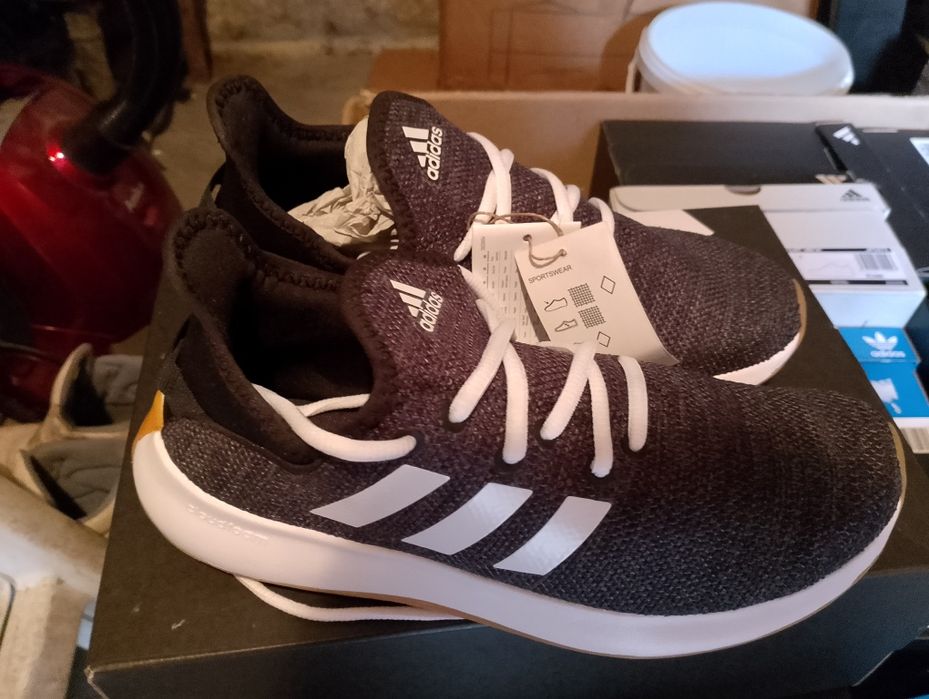 Buty Adidasy mam na sprzedaż Damskie