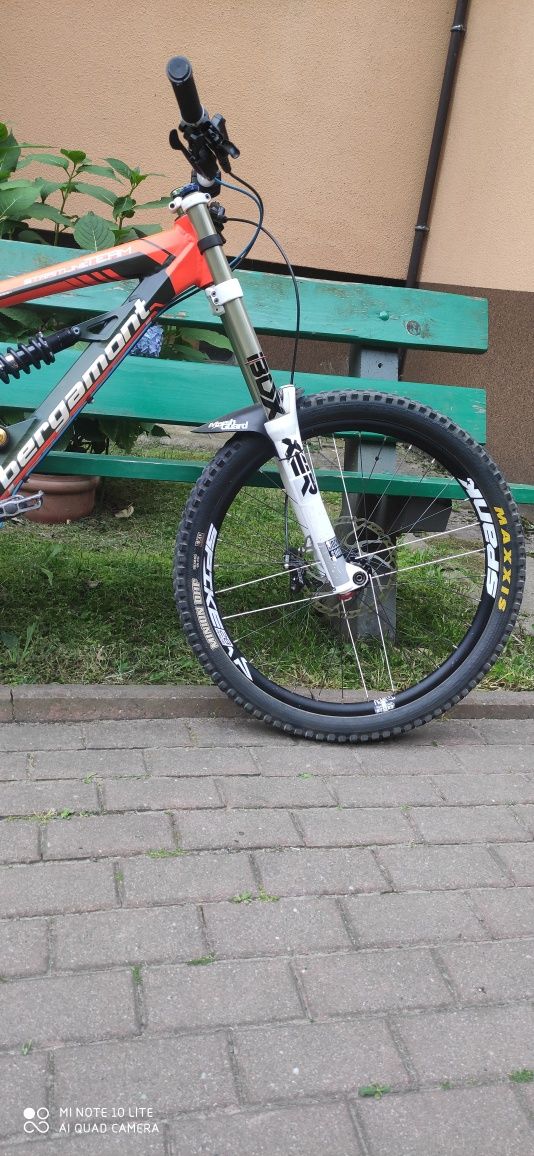 Rower DH bergamont straitline