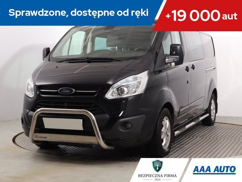 Ford transit-custom  2.2 TDCi, L2H1, 6 Miejsc