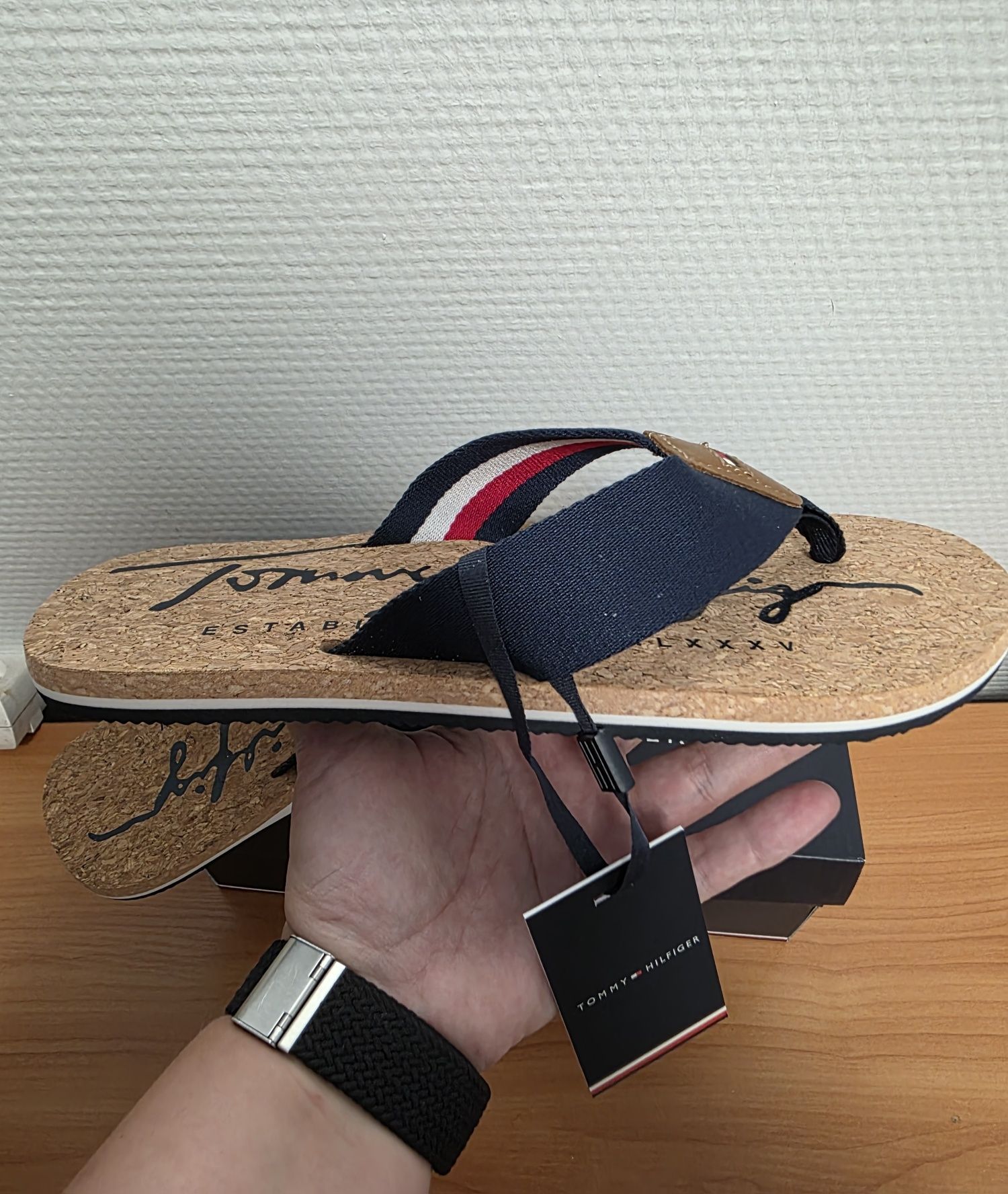 Nowe Tommy Hilfiger japonki Signature Cork Beach 41 klapki męskie
