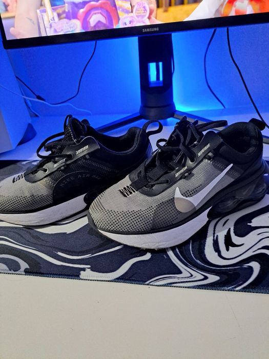 Ténis  nike air max 2021