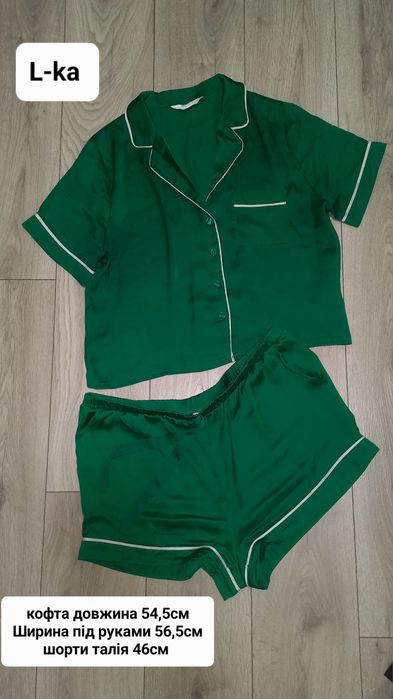 Піжама жіноча/кофта та штани/шорти