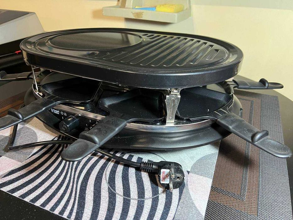 НОВА: Електро гриль багатофункціональна - Russell Hobbs 21000-56