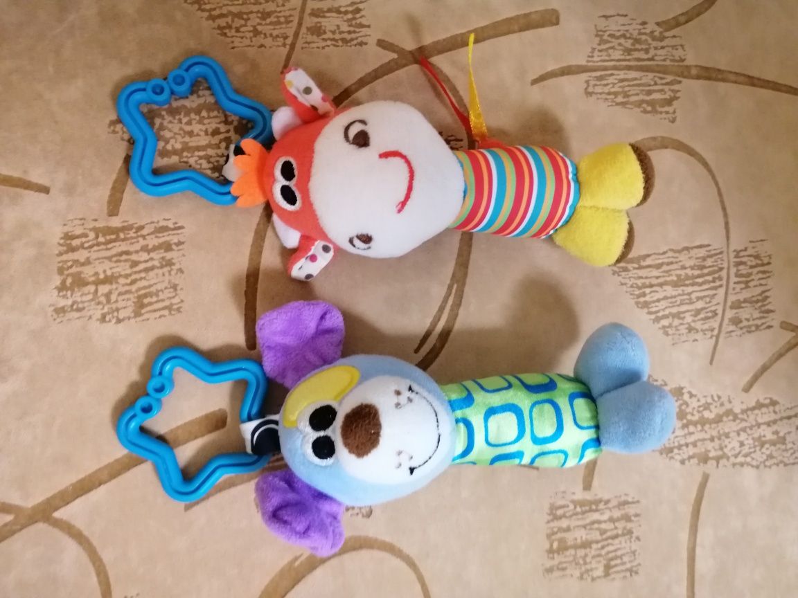 Фирменные развивающие игрушки Toys,Playgro для кроватки,коляски,манежа