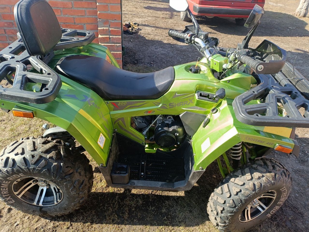 Продам квадрик Shark200