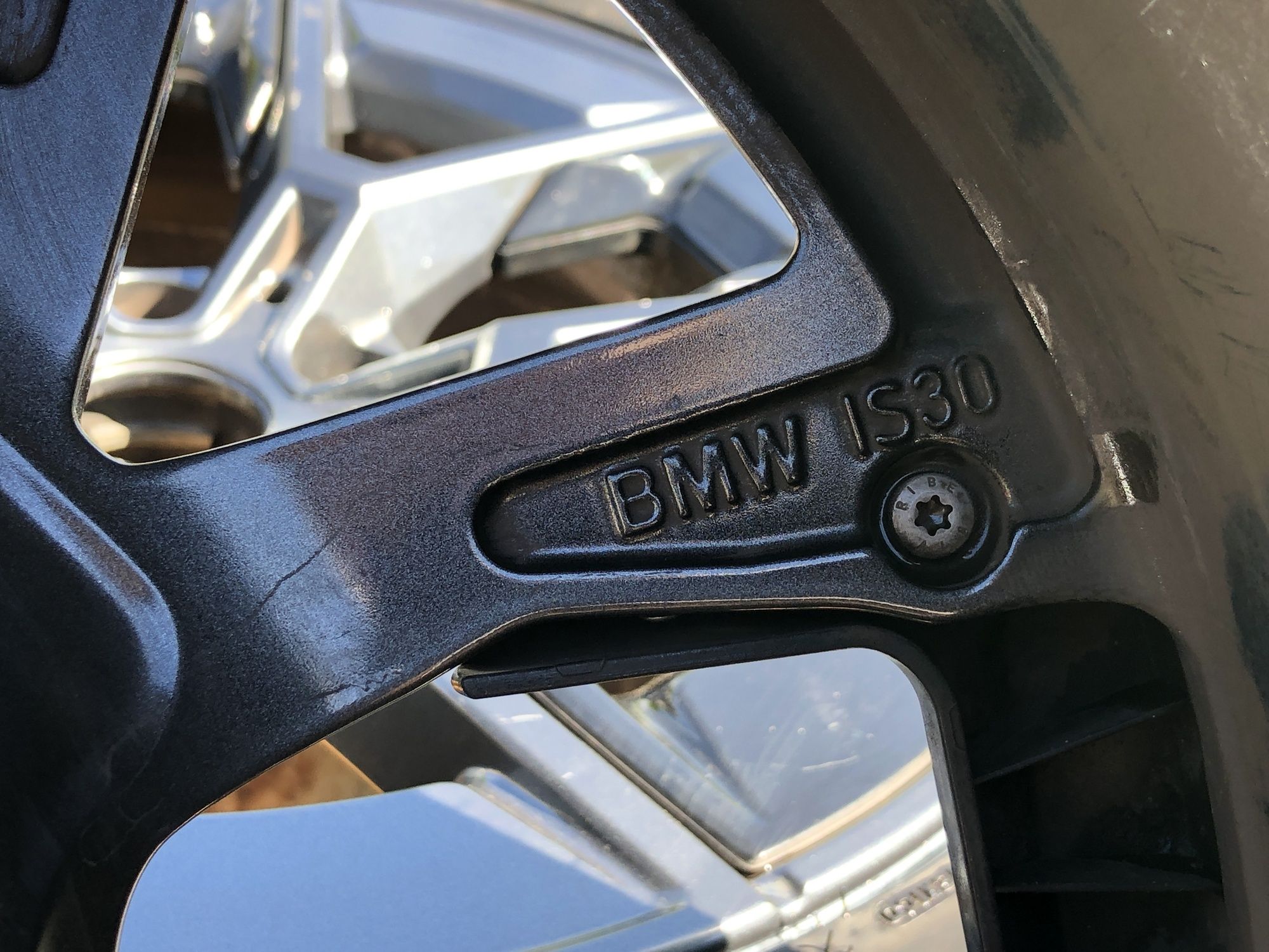 Комплект колісних дисків R18 ET30 BMW i4 G26 2021-