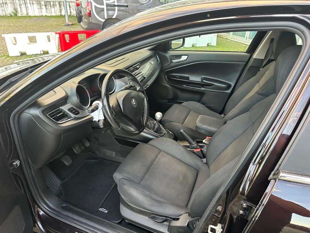 Alfa Giulietta 1.6cc 105cv C/Revisao e kit embreagem