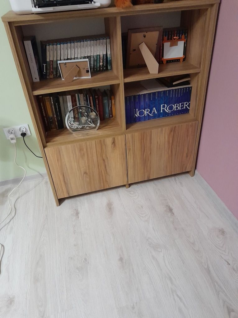 Komoda wysoka jak nowa