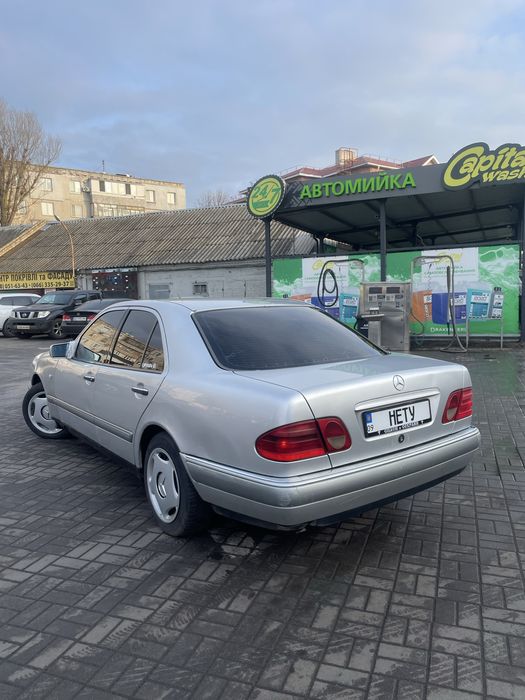 Продам Mercedes w210