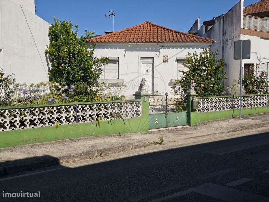 Moradia T2 para venda