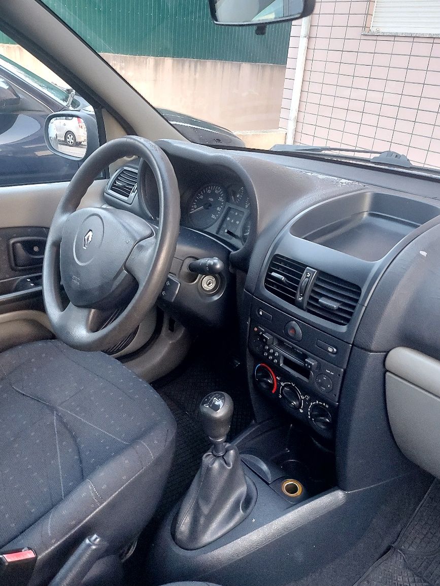 Vendo Clio 1.5 DCI 2002
