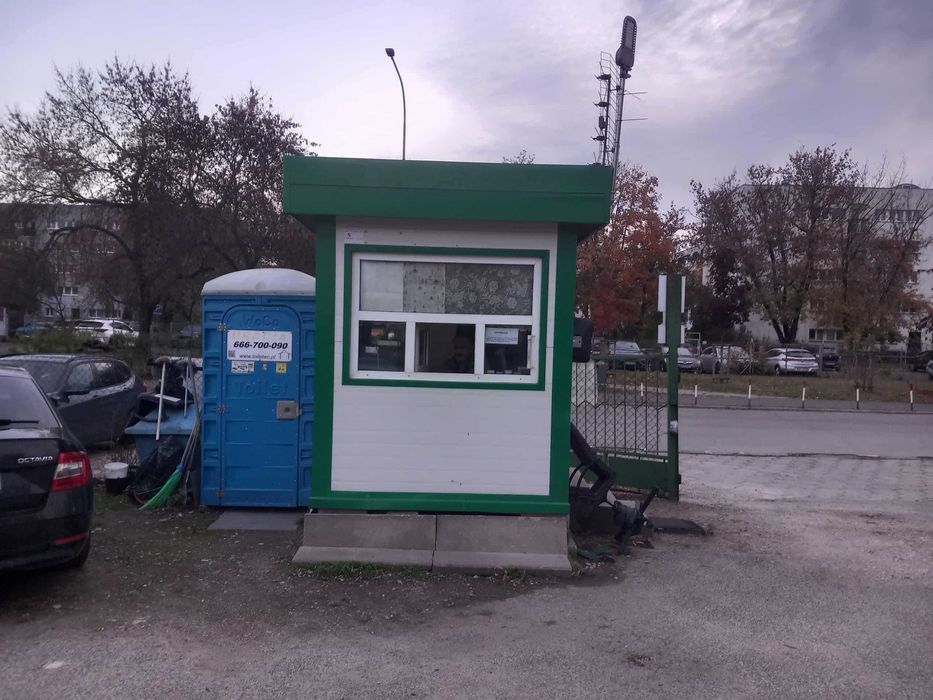 Stróżówka, kontener ochrony, portiernia