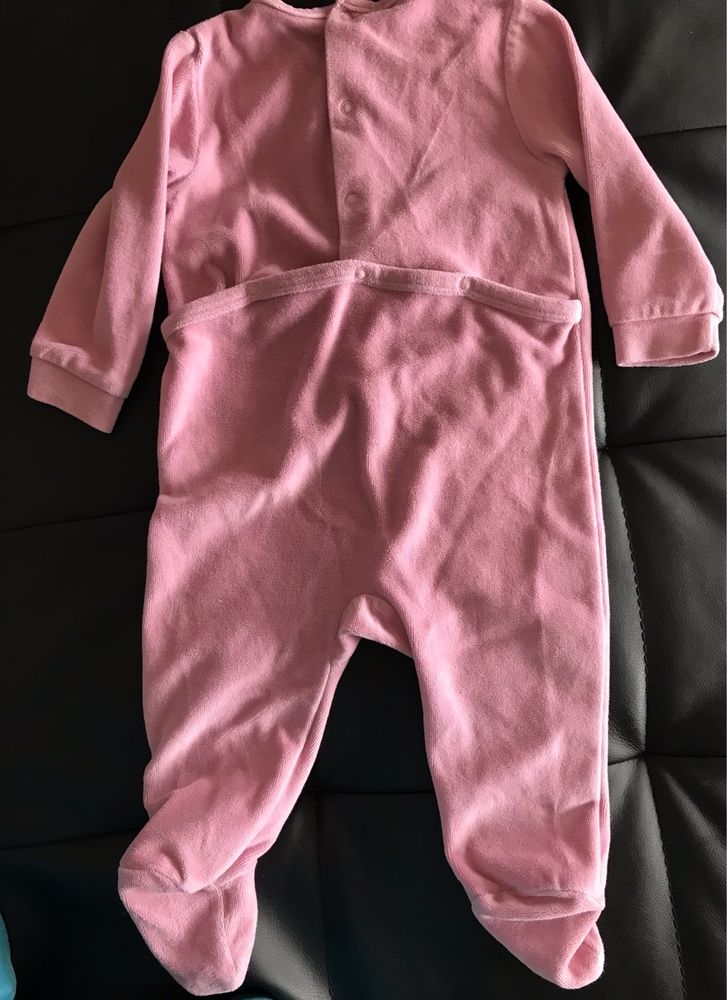 Babygrow menina 9-12 messes