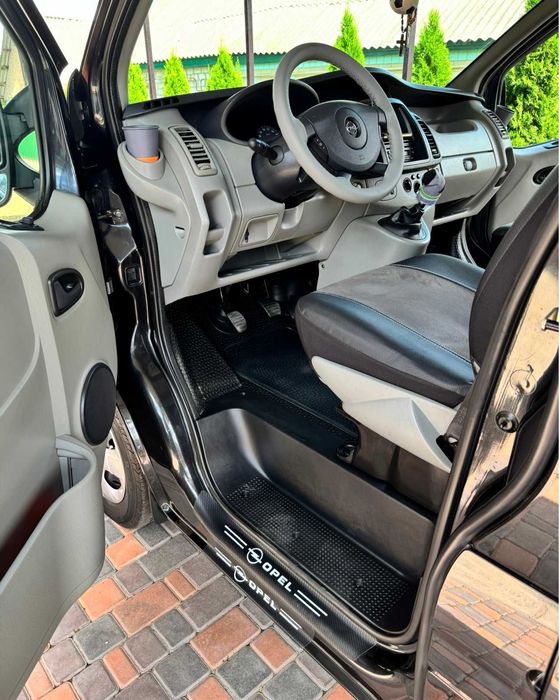 Продам Опель Виваро 2,0 d  2012 року