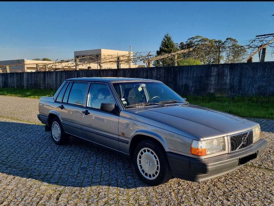 Clássico Volvo 740 GL 1990