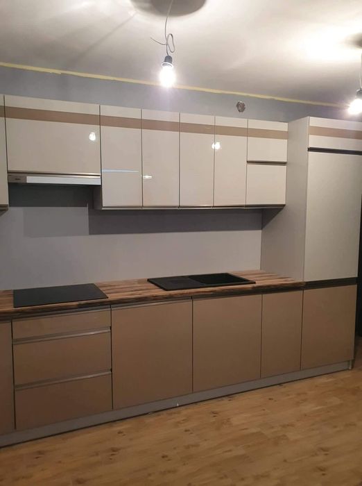 Meble kuchenne na wymiar: KUCHNIE, SZAFY , KOMODY