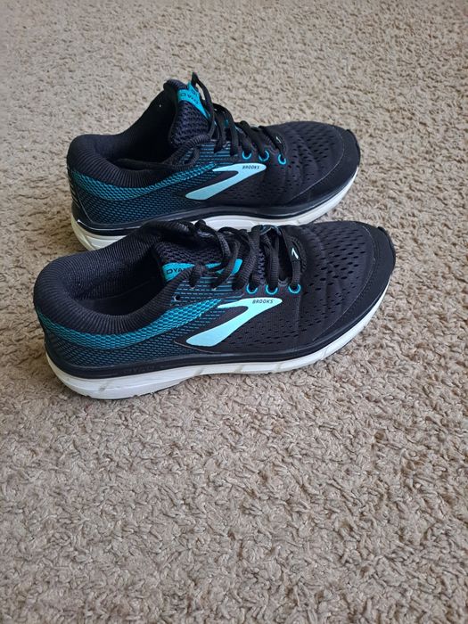 Кросовки кросівки Brooks р 39