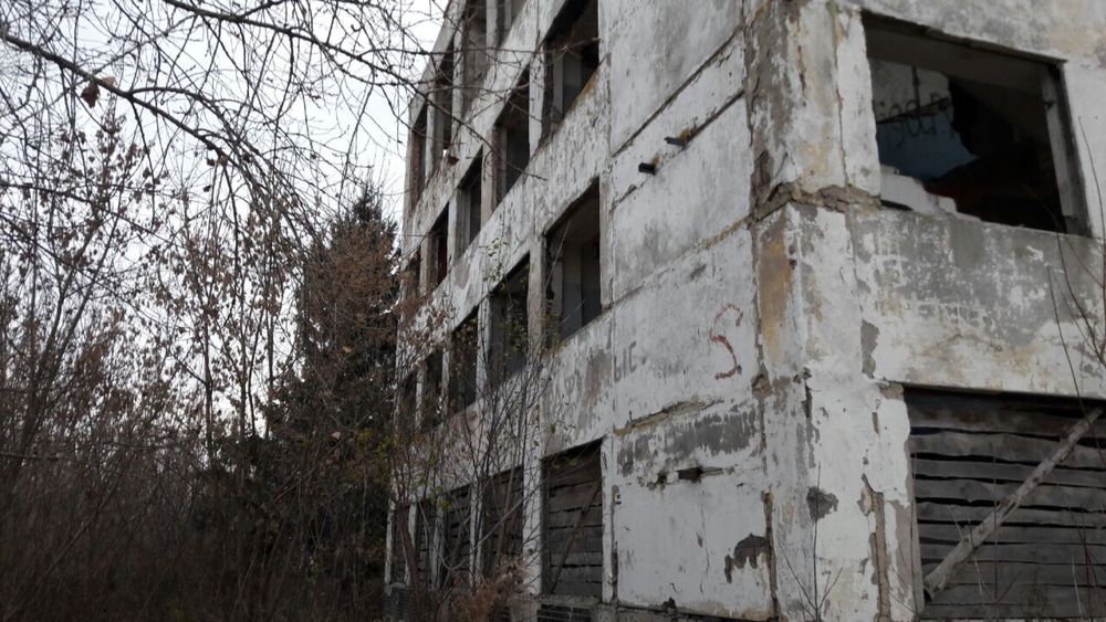 Виробниче примiщення 4000м кв 4поверхи