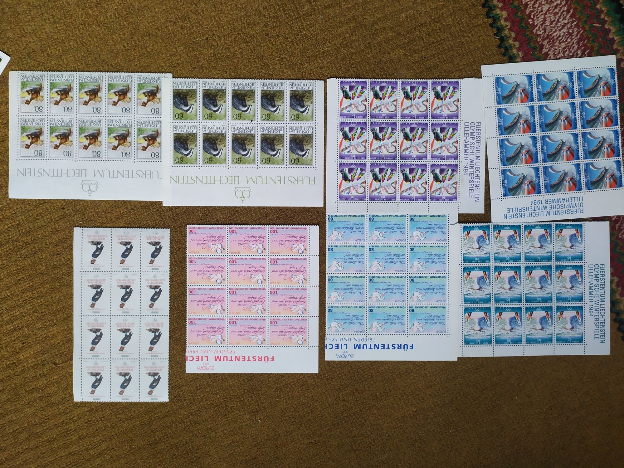 Продам нові і гашені Почтові марки