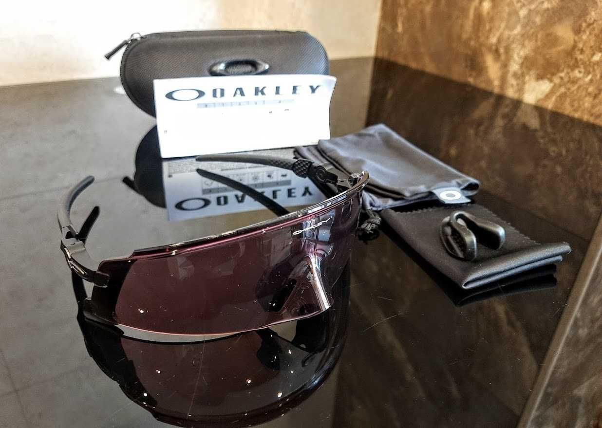 Очки Oakley Kato Prizm для вело, бега, серфинга