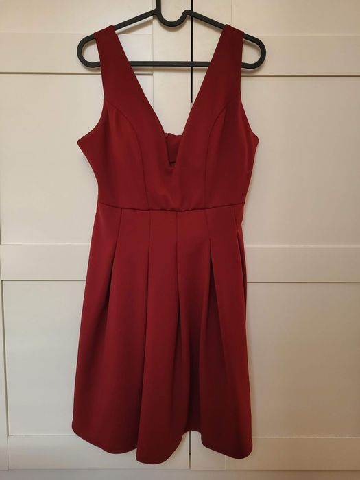 Śliczna sukienka bordo WalG roz. XL.