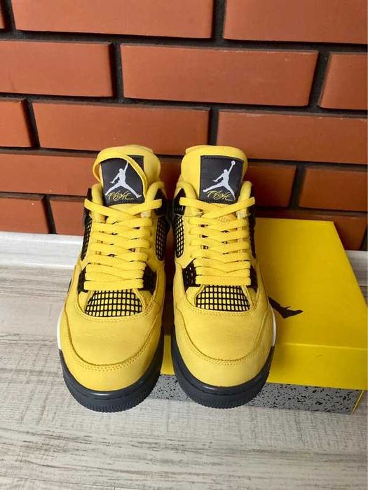 Buty meskie Mokasyny Air_Jordan_4_retro_tour_yellow R.39