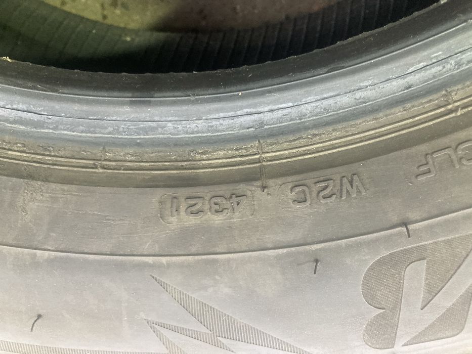 Opona 215/65/17 Bridgestone