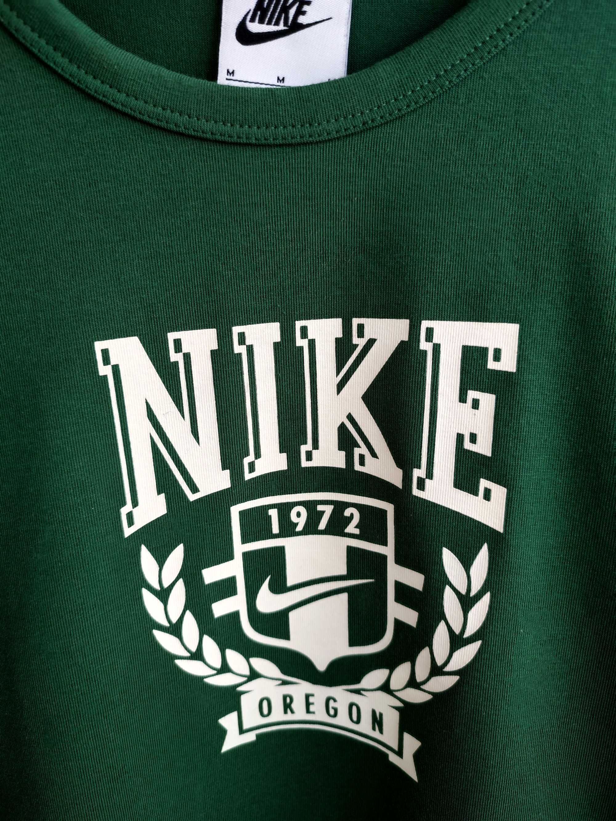 Оригінальний топ Nike