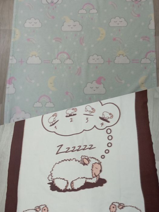 Продам плед в детскую кроватку
