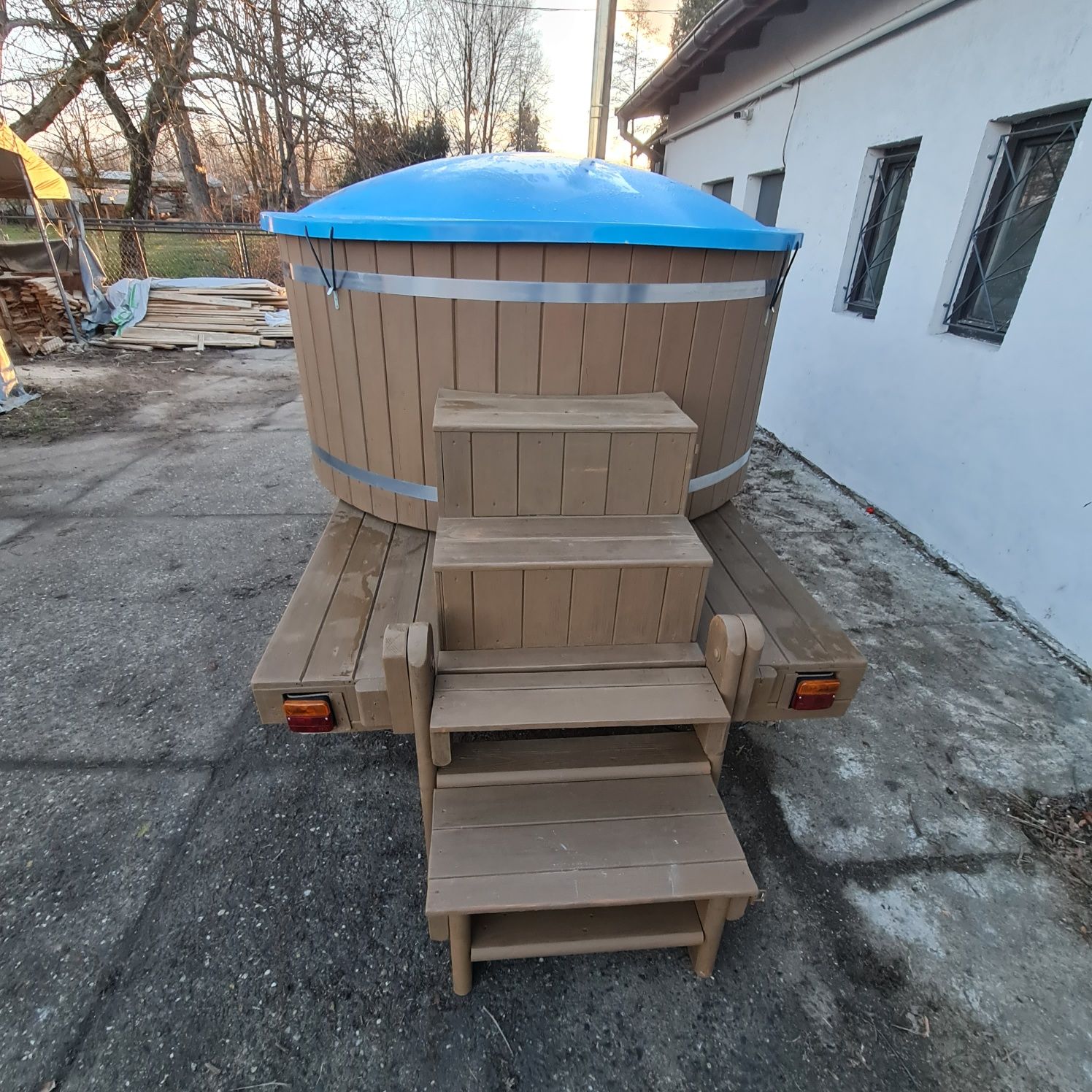 Balia mobilna, bania na przyczepie