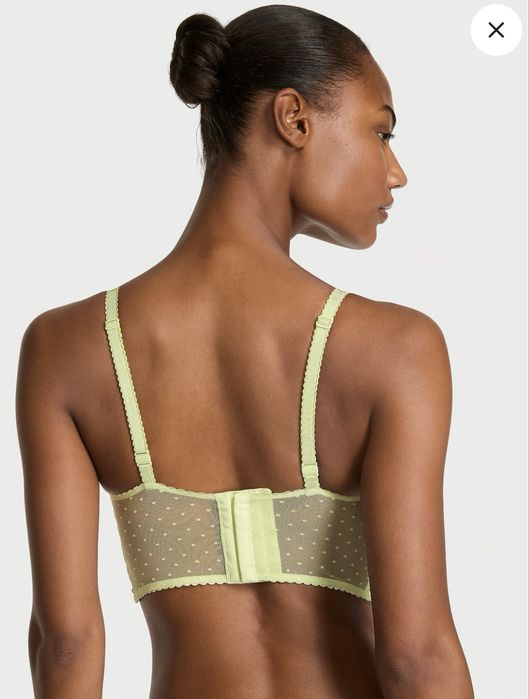 Сексуальний Daisy Eyelet Wireless Push-Up Bra Top від VS