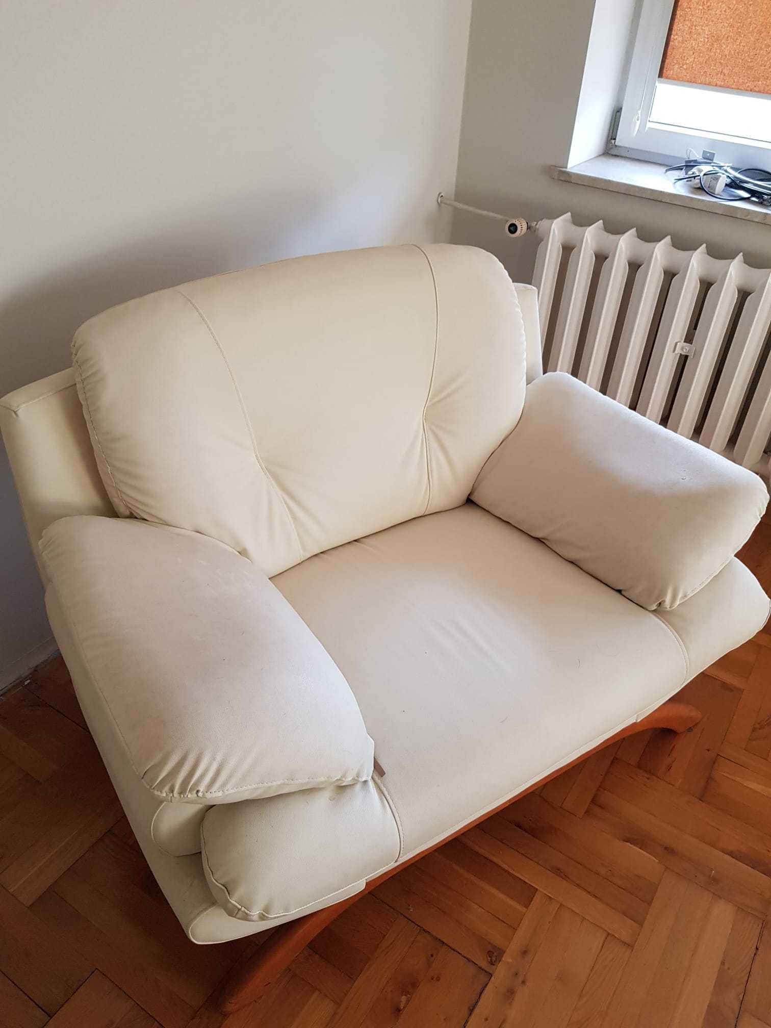 sprzedam komplet wypoczynkowy sofa i dwa fotele