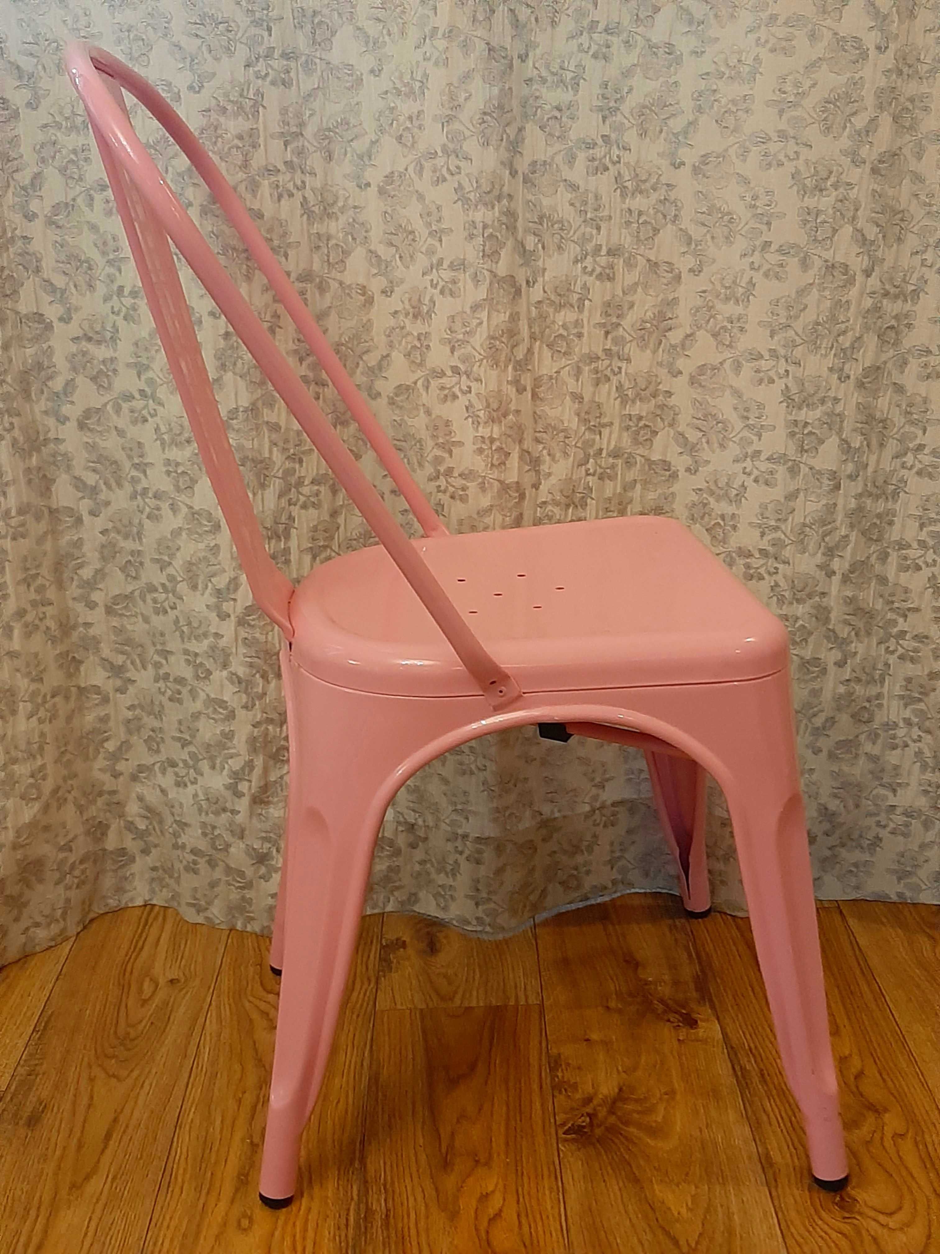 Krzesło metalowe loftowe Instagram