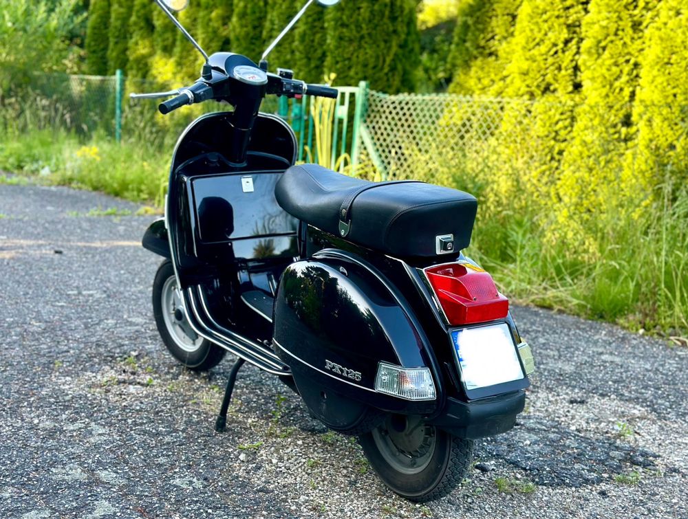 Piaggio Vespa PX 125