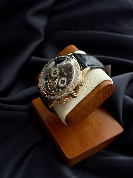 Золотые часы Patek Philippe 585