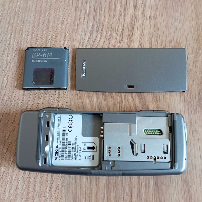 Мобильный телефон - Коммуникатор Nokia 9300i 9500 Топ Состояние!